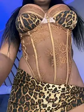 Lola King online show from 05.07.26