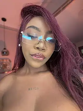 Lola King online show from 06.03.26