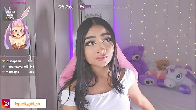 Snapshot of urfavprettygirl chatting on 03.16.25 urfavprettygirl online show from 03.16.25