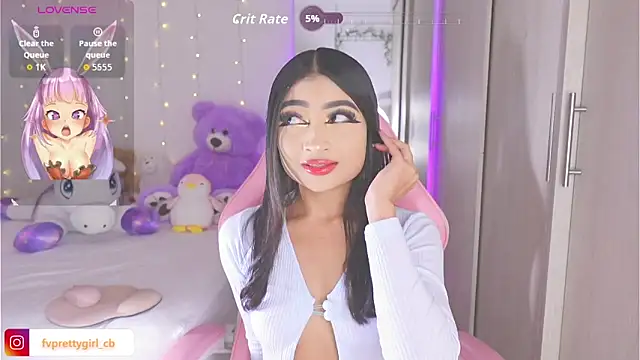 Snapshot of urfavprettygirl chatting on 10.01.25 urfavprettygirl online show from 10.01.25