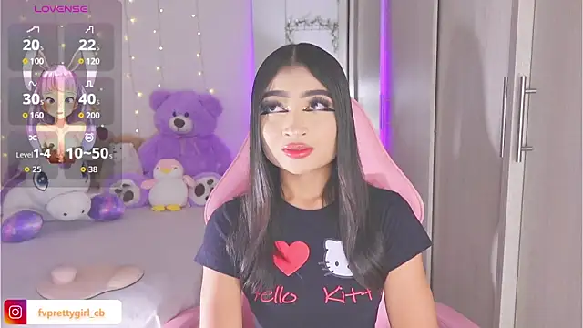 Snapshot of urfavprettygirl chatting on 10.12.25 urfavprettygirl online show from 10.12.25