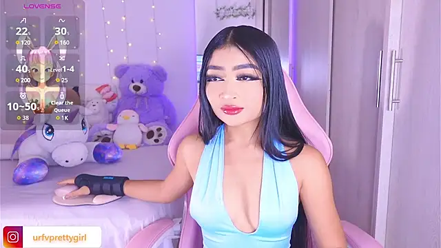 Snapshot of urfavprettygirl chatting on 06.13.26 urfavprettygirl online show from 06.13.26
