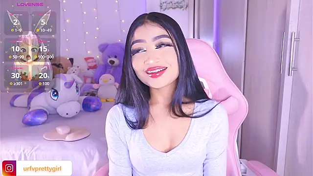 Snapshot of urfavprettygirl chatting on 06.20.26 urfavprettygirl online show from 06.20.26