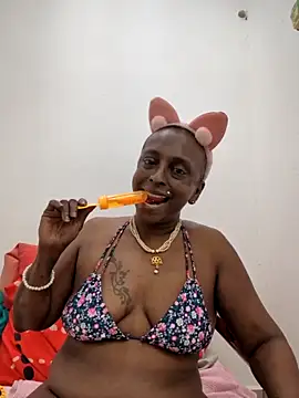 mamakarma1403 online show from 06.18.26