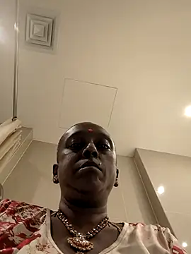 mamakarma1403 online show from 07.18.26
