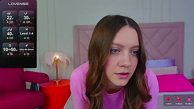 Snapshot of AliceBrayan chatting on 02.25.25 AliceBrayan online show from 02.25.25