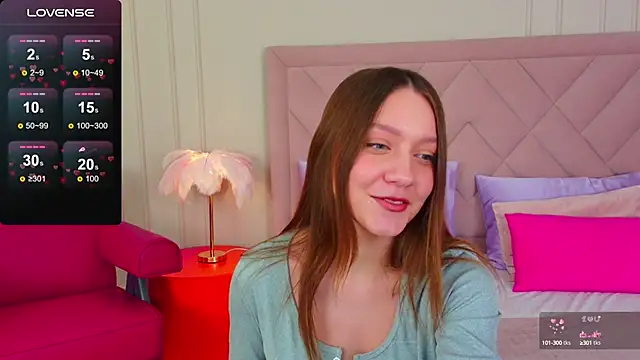 Snapshot of AliceBrayan chatting on 03.03.25 AliceBrayan online show from 03.03.25