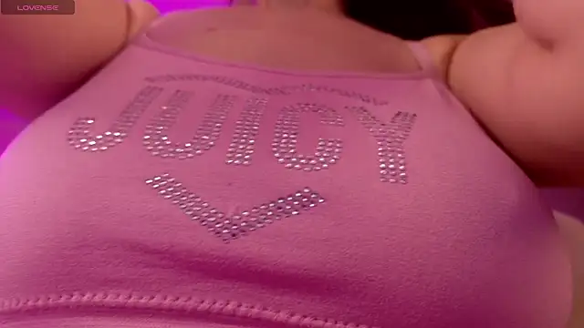 Miss Mia Murr online show from 11.20.25