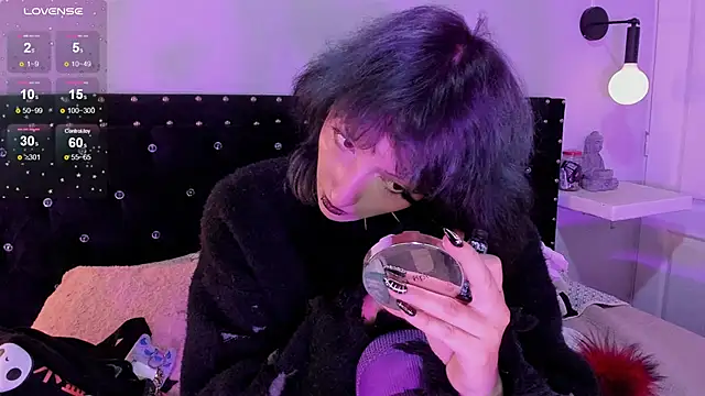 Ghosty Doll online show from 03.04.26