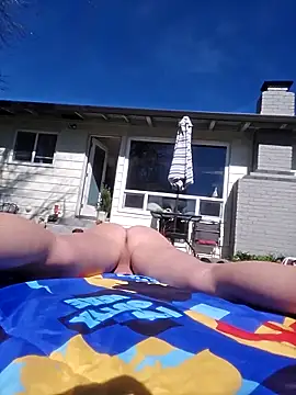 Snapshot of instant_play chatting on 02.27.26 instant play online show from 02.27.26