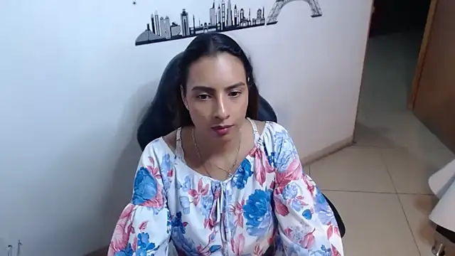 Snapshot of mykaelahoney chatting on 07.06.26 mykaelahoney online show from 07.06.26