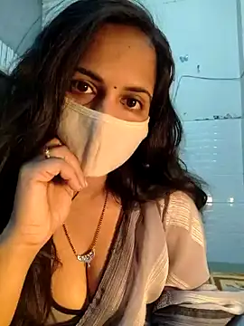 Snapshot of Nehubhabhi26 chatting on 12.16.24 Nehubhabhi26 online show from 12.16.24