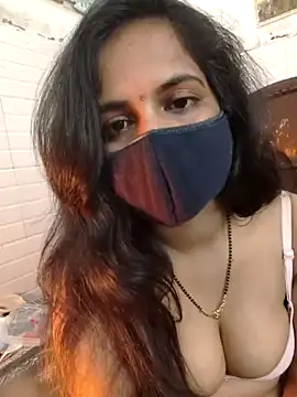 Snapshot of Nehubhabhi26 chatting on 02.04.25 Nehubhabhi26 online show from 02.04.25