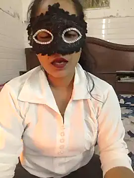 Snapshot of Nehubhabhi26 chatting on 02.10.25 Nehubhabhi26 online show from 02.10.25