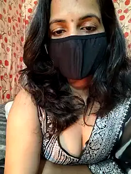 Snapshot of Nehubhabhi26 chatting on 03.08.25 Nehubhabhi26 online show from 03.08.25
