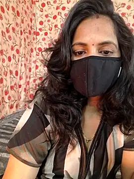 Snapshot of Nehubhabhi26 chatting on 03.11.25 Nehubhabhi26 online show from 03.11.25