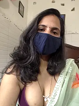 Snapshot of Nehubhabhi26 chatting on 09.15.25 Nehubhabhi26 online show from 09.15.25