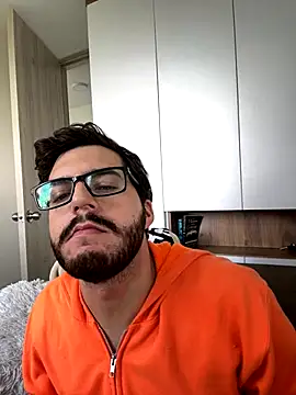 thomas gun online show from 12.15.25