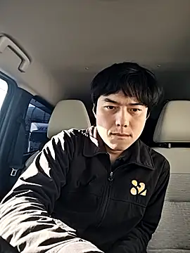 whitebriefboy online show from 04.02.26