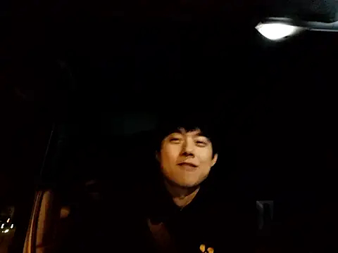 whitebriefboy online show from 04.08.26