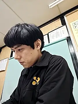 Snapshot of whitebriefboy chatting on 04.30.26 whitebriefboy online show from 04.30.26