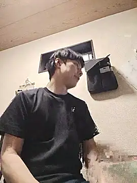 Snapshot of whitebriefboy chatting on 05.27.26 whitebriefboy online show from 05.27.26
