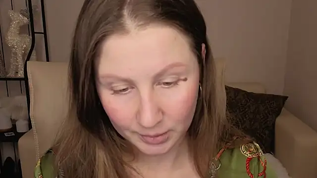 Snapshot of Helens_love chatting on 01.19.26 Helens love online show from 01.19.26