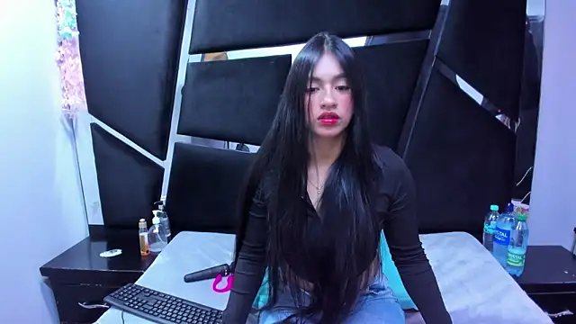 Mariana Prin online show from 06.08.26