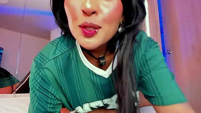 EviePhoenix online show from 06.11.26