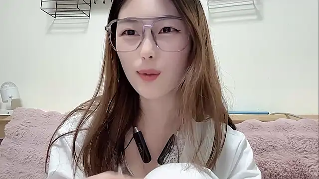 Sweet-Angel999 online show from 02.25.26