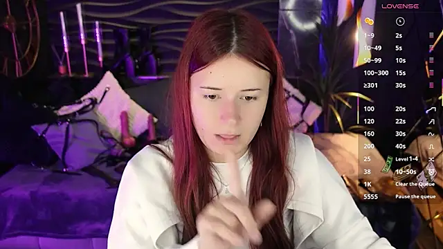 Lily Moonlight online show from 07.23.26
