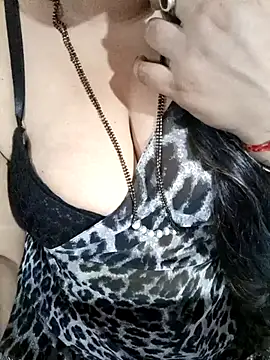 Beautyy38 online show from 03.27.26