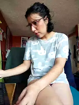 Im Alma  online show from 03.19.25