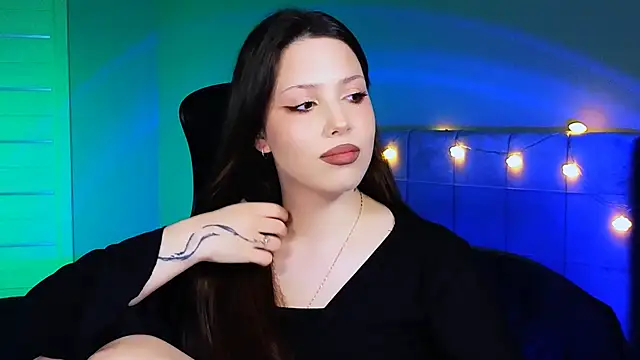 Stacy Gonzales  online show from 02.18.25