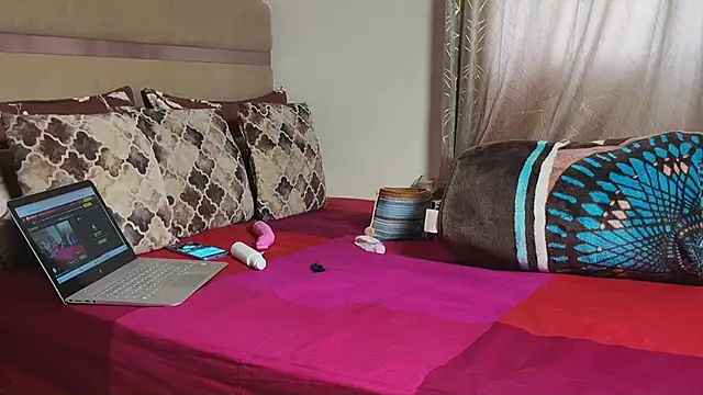 SamiraSama online show from 07.25.26