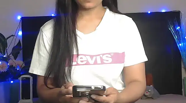 WildRuhi20 online show from 02.09.25