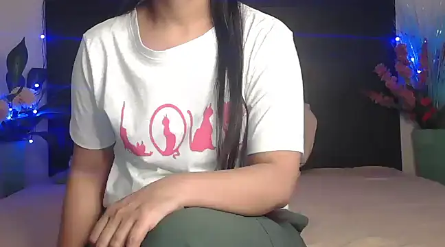 WildRuhi20 online show from 03.21.25