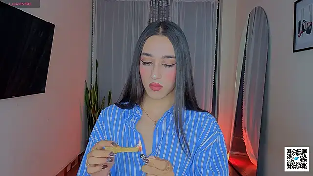 Goddivaa online show from 12.23.25