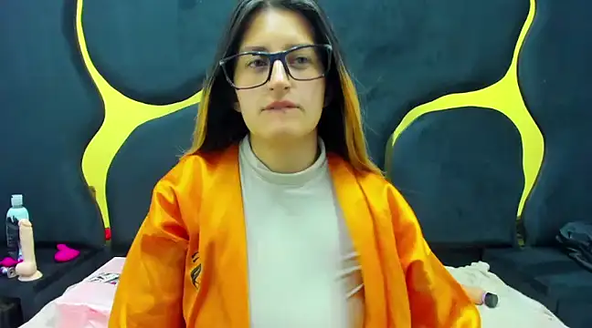 GiaRoussel online show from 02.12.25