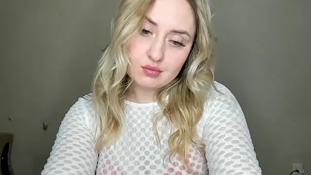 KennaJamess8 online show from 02.07.25