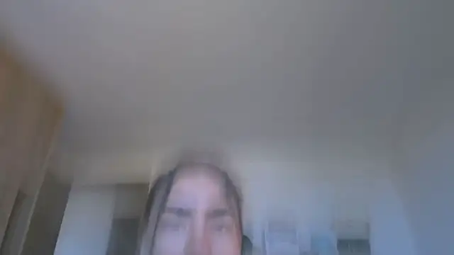 Layla Nicols online show from 06.11.26