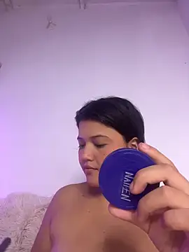 Snapshot of alisson_carolina73 chatting on 05.17.26 alisson carolina73 online show from 05.17.26