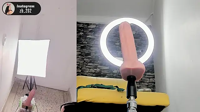 zoe backer online show from 04.05.26