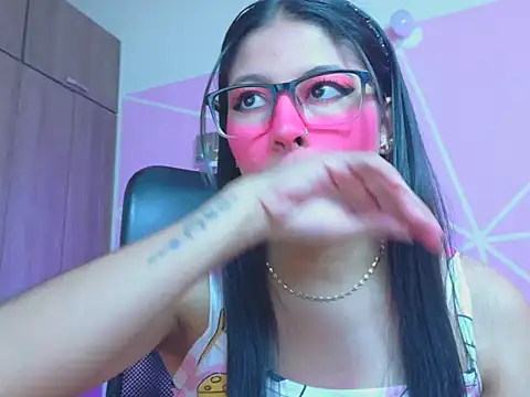  ALLYSON18  online show from 05.06.26