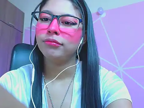  ALLYSON18  online show from 05.12.26