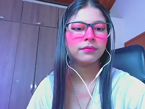  ALLYSON18  online show from 06.05.26