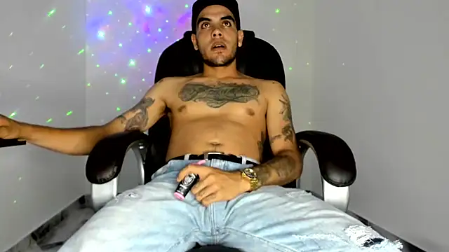 mikee scooth online show from 06.02.26