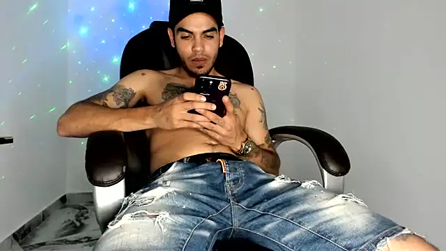 mikee scooth online show from 06.11.26