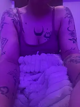 queenlo xxx online show from 12.25.24