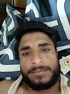 Snapshot of vkhotboy143 chatting on 03.20.25 vkhotboy143 online show from 03.20.25